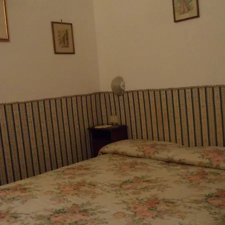 Hotel Locanda Ca' Foscari Venice Room photo